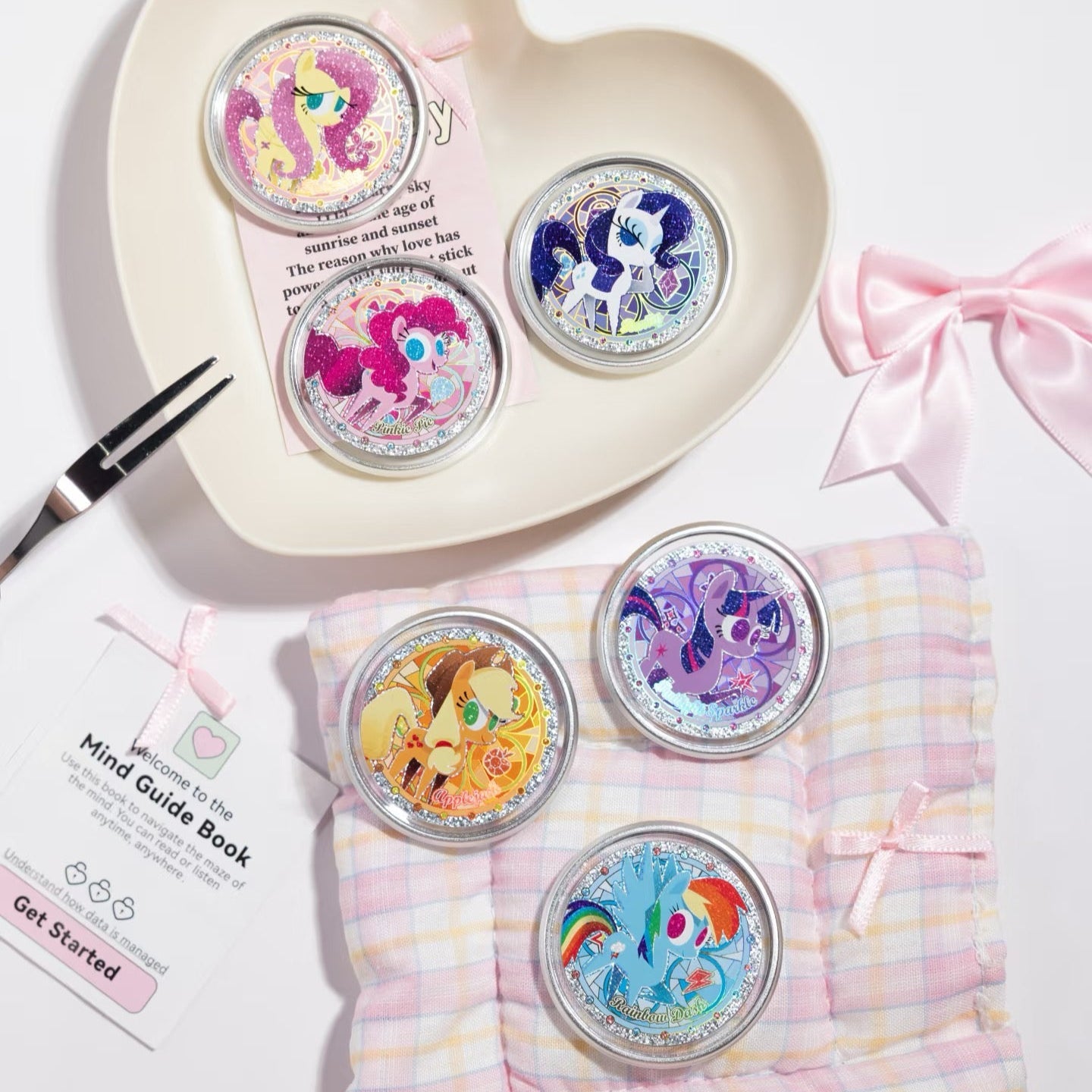 KAYOU My Little Pony Double-Sided Candy Badge - Star Fantasy Version
Full box (10 pieces included)
Official Genuine Merchandise